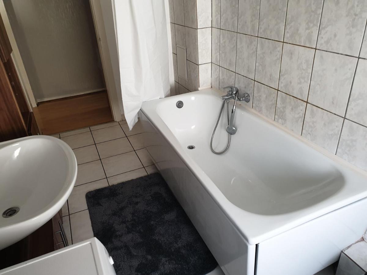 פירמאסנס Gaestewohnung מראה חיצוני תמונה